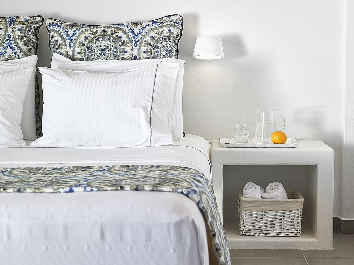 Lithos Luxury Rooms (Adults Only) Adamantas  ภายนอก รูปภาพ