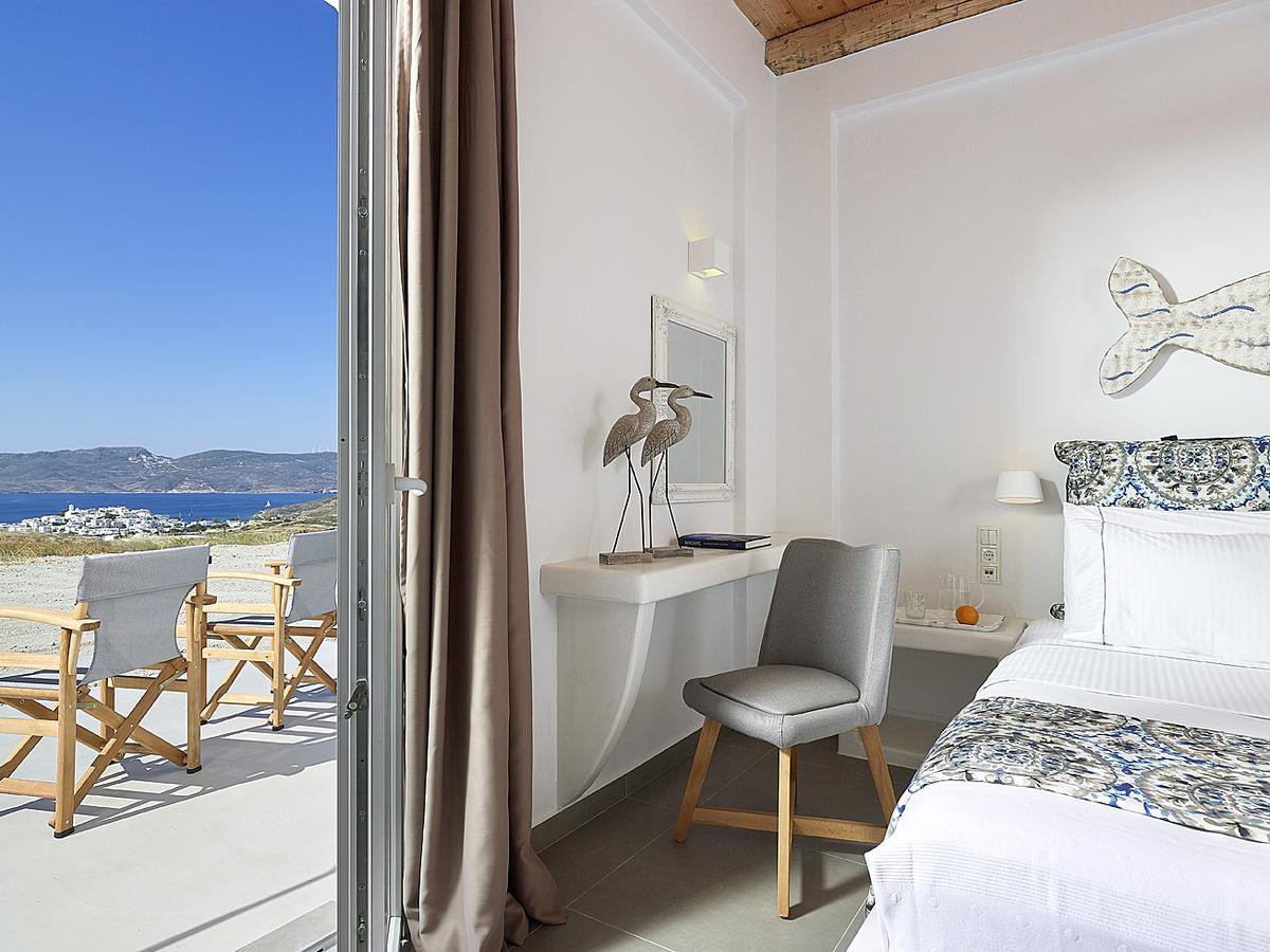 Lithos Luxury Rooms (Adults Only) Adamantas  ภายนอก รูปภาพ