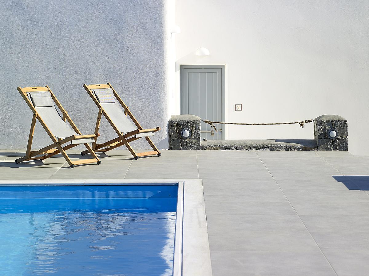 Lithos Luxury Rooms (Adults Only) Adamantas  ภายนอก รูปภาพ