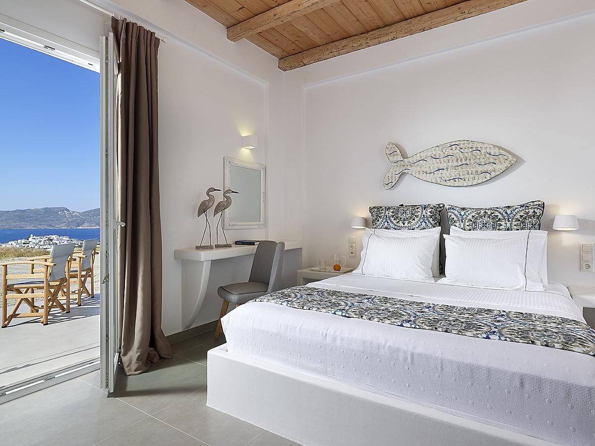 Lithos Luxury Rooms (Adults Only) Adamantas  ภายนอก รูปภาพ