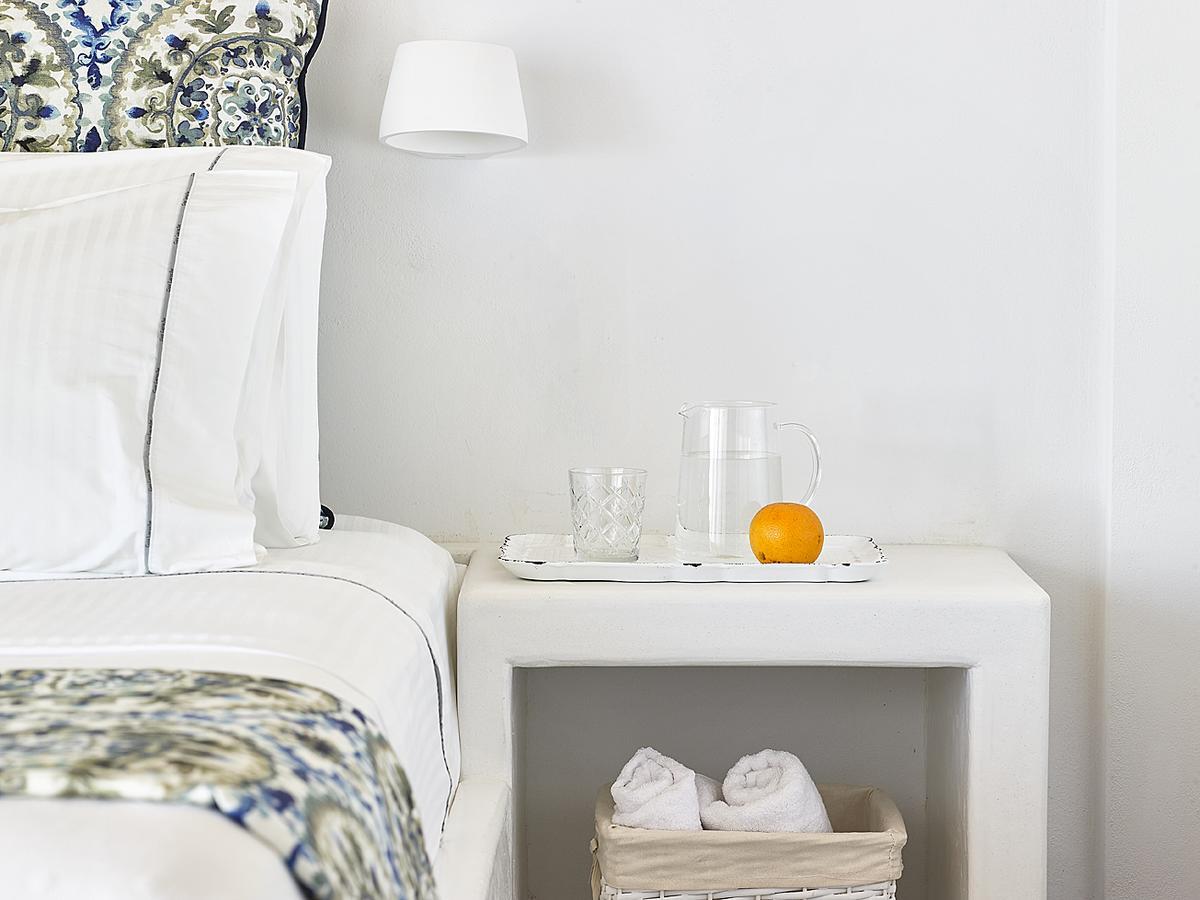Lithos Luxury Rooms (Adults Only) Adamantas  ภายนอก รูปภาพ