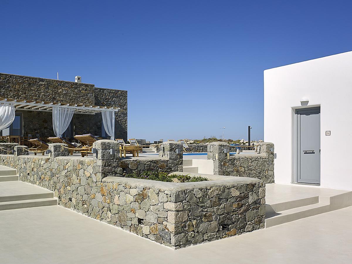 Lithos Luxury Rooms (Adults Only) Adamantas  ภายนอก รูปภาพ