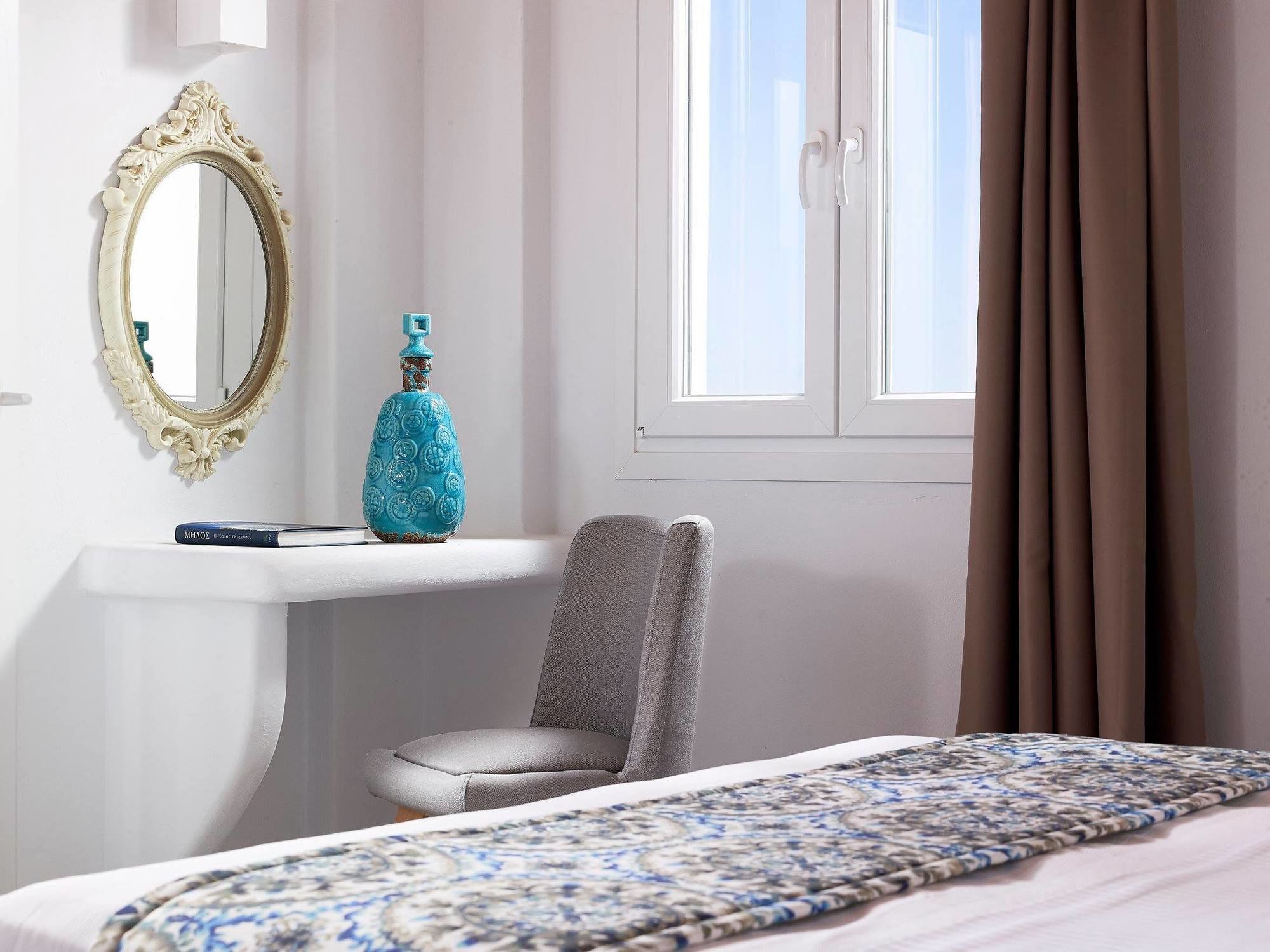 Lithos Luxury Rooms (Adults Only) Adamantas  ภายนอก รูปภาพ